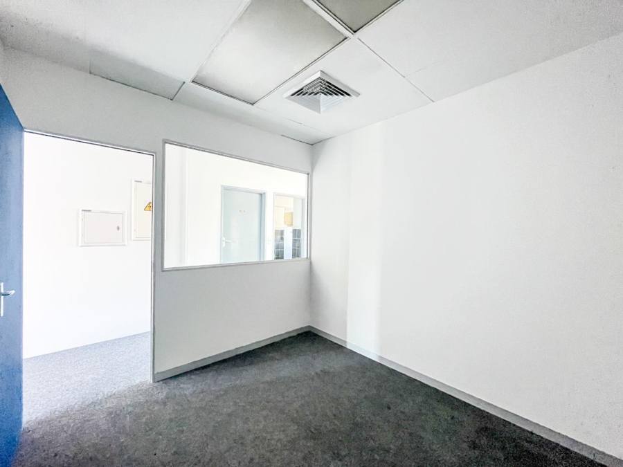 To Let commercial Property for Rent in Tyger Valley Western Cape